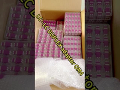 آداپتور فیبر نوری LC رنگ سفید مواد ABS آداپتور LC SC با فلنج