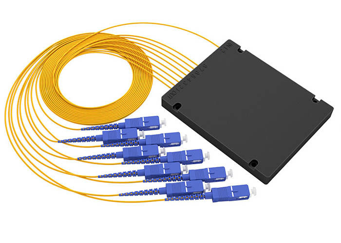 شکاف فیبر نوری دیجیتال منفعل PLC 1x8 ABS نوع جعبه با اتصال SC / PC